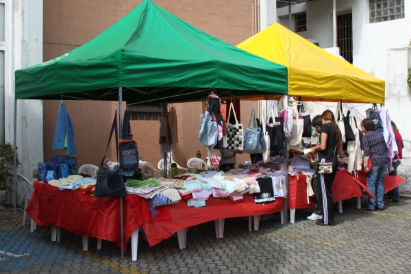 Bazar Social traz produtos artesanais em Embu das Artes