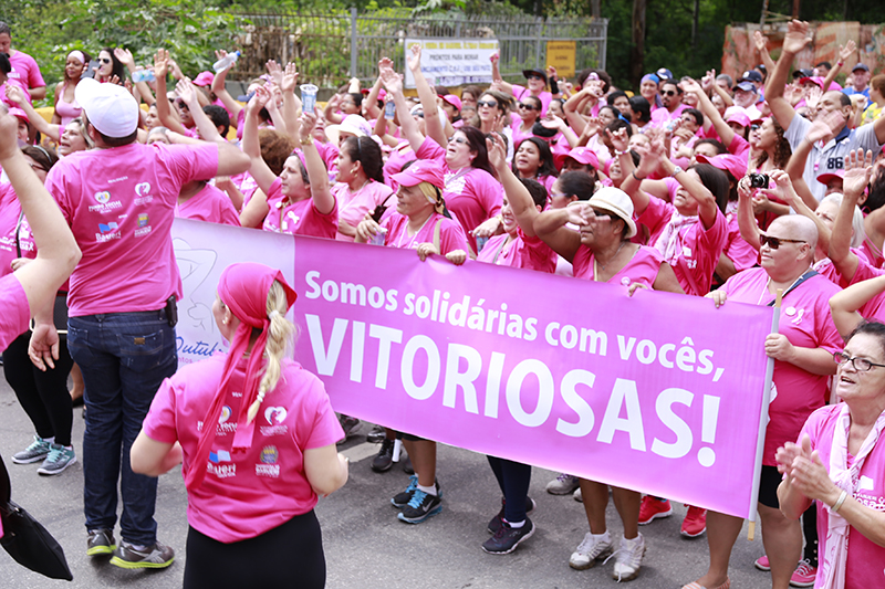 Barueri organiza Outubro Rosa contra câncer de mama