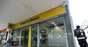 Banco do Brasil vai fechar agências e lançar plano de incentivo à aposentadoria
