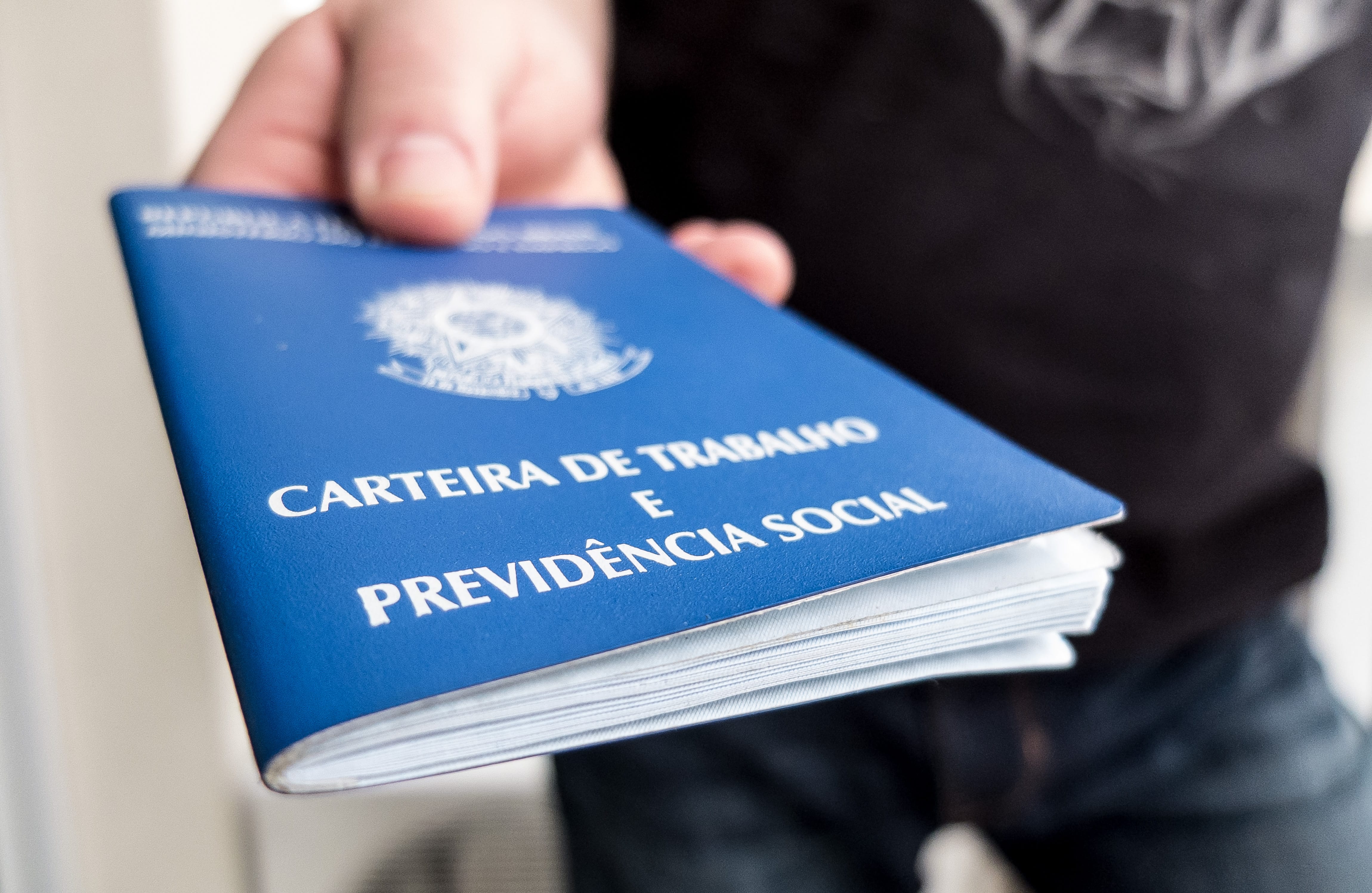 Resultado de imagem para carteira de trabalho