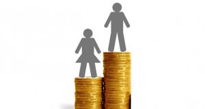 Pesquisa da Catho confirma desigualdade salarial entre homens e mulheres