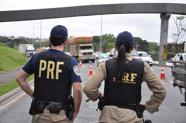 Polícia Rodoviária Federal planeja concurso com 1.300 vagas; salário passa  de R$ 9 mil
