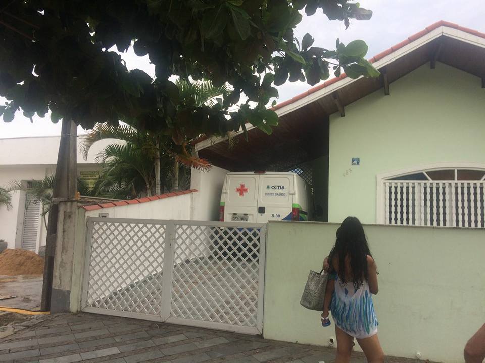 Ambulância Veículo Praia Peruíbe