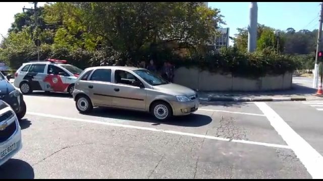 Bandidos disparam contra carro de casal no Bela Vista, em Osasco