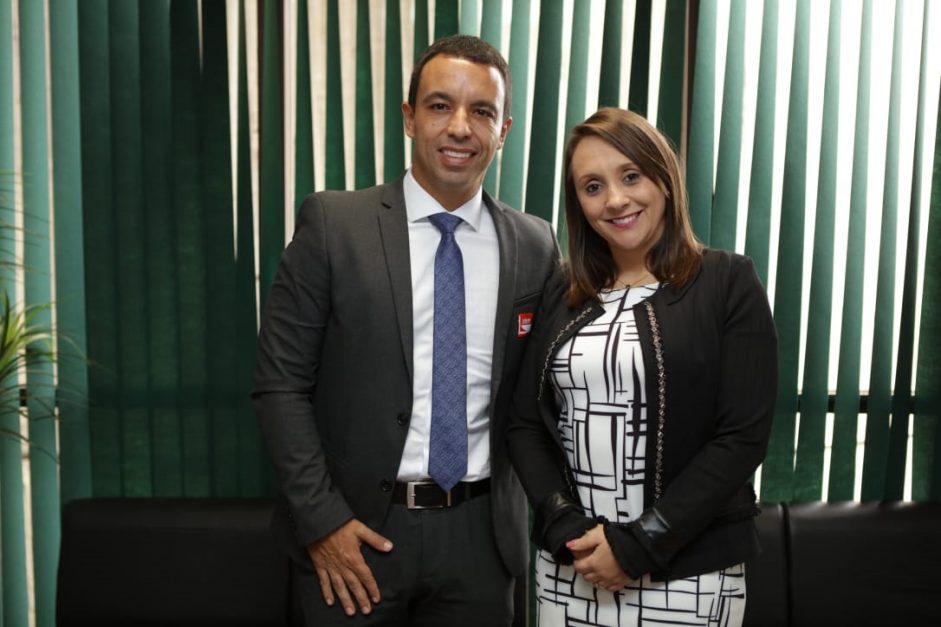 Rogério Lins
