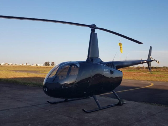Helicóptero ligado ao tráfico internacional de drogas é apreendido em Carapicuíba