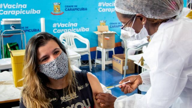 vacinação contra covid-19 carapicuíba (1)