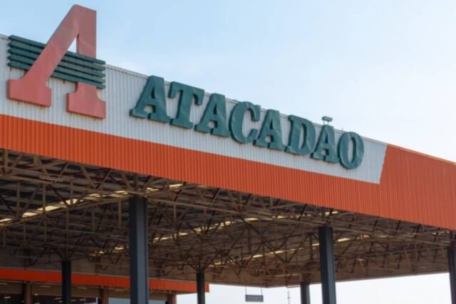 Atacadão vai inaugurar unidade em Taboão da Serra e abre 30 vagas de pedreiro, armador e mais Atacadão vai inaugurar unidade em Taboão da Serra e abre 30 vagas de pedreiro, armador e mais
