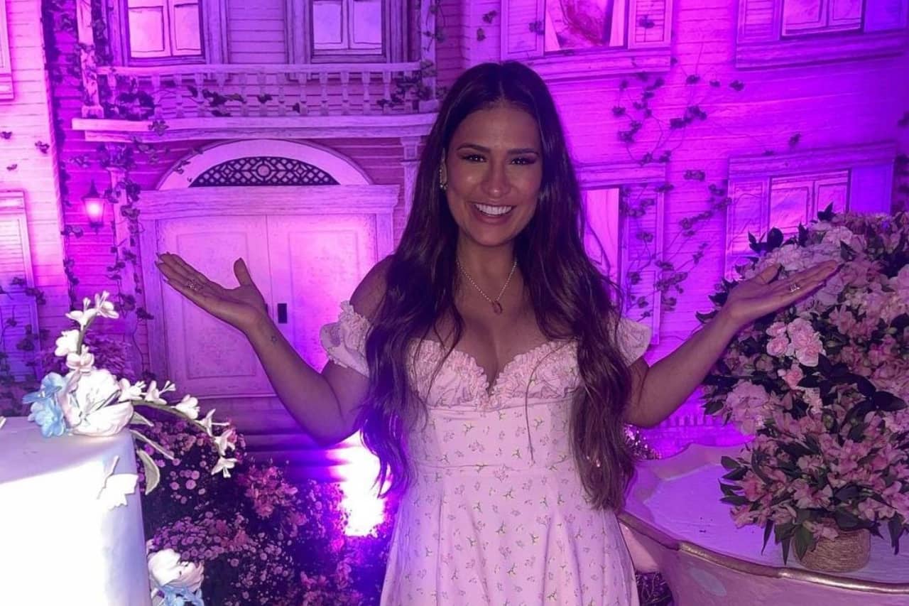 simone aniversário zaya 