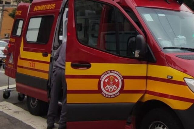 acidente carro alphaville bombeiro