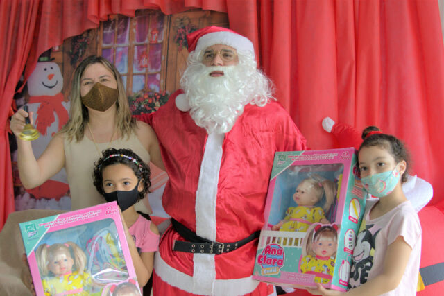 entrega brinquedos natal barueri