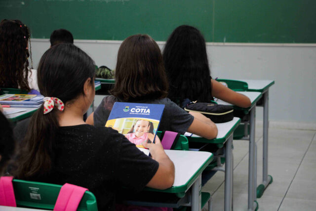 volta às aulas Cotia