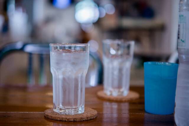 água filtrada de graça bares restaurantes
