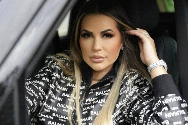 deolane bezerra