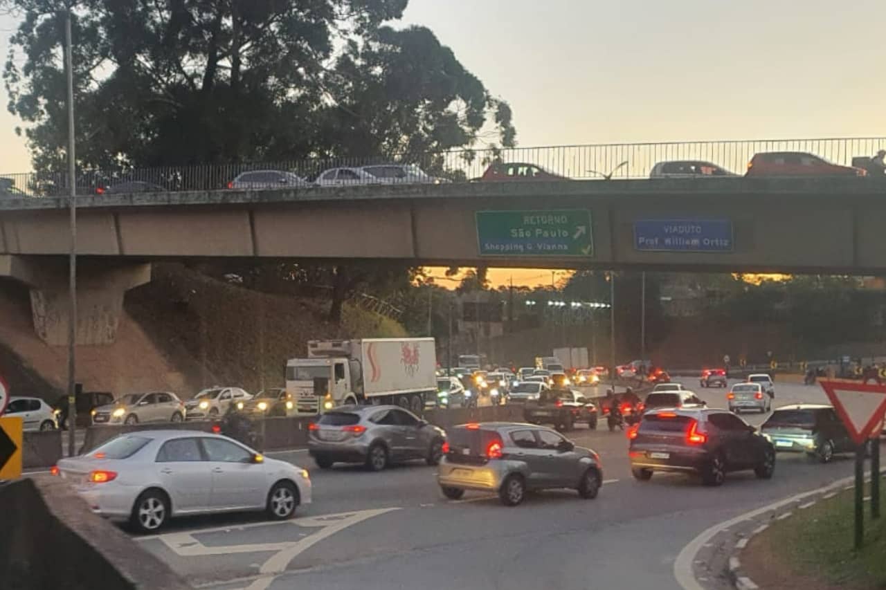 Licenciamento 2024 começa neste mês com placas final 1 e 2